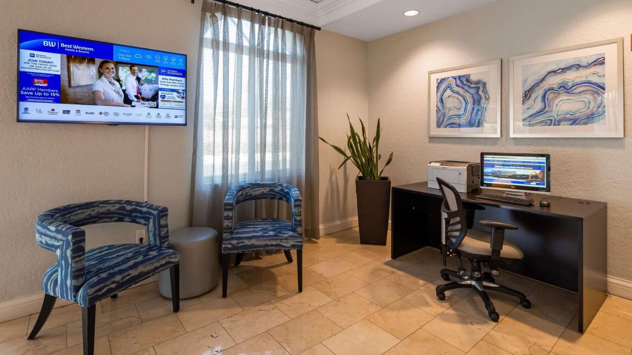 | Best Western Tampa