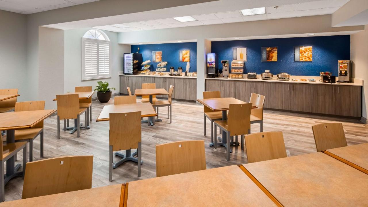 | Best Western Tampa