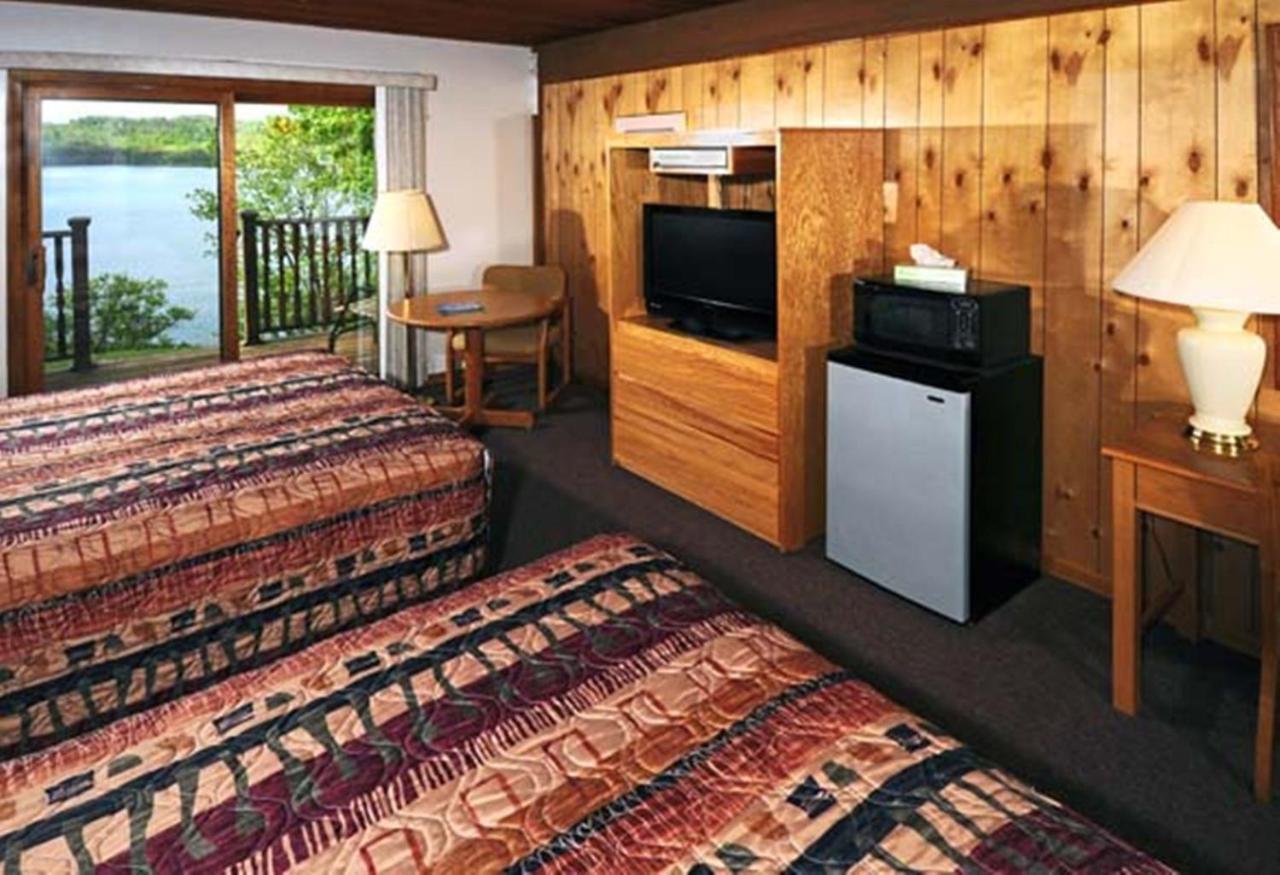| Tygart Lake Lodge