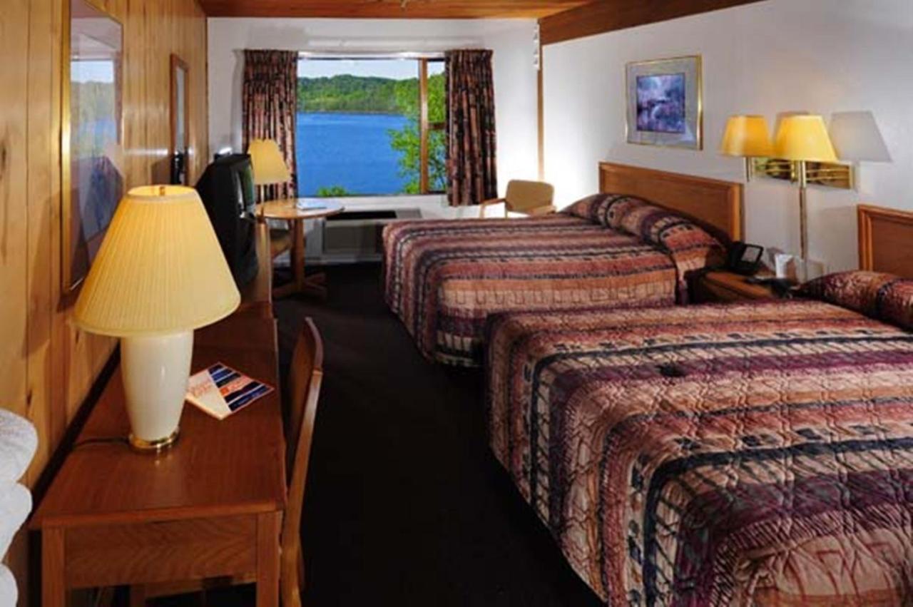 | Tygart Lake Lodge
