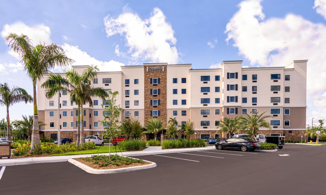 | Staybridge Suites - Fort Lauderdale Airport - West, an IHG Hotel