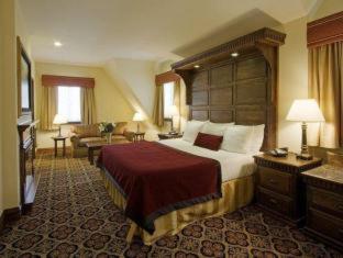 Room #52658711 at Best Western Premier Mariemont Inn