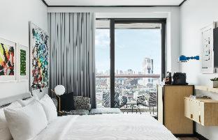 Room #156687936 at The William Vale