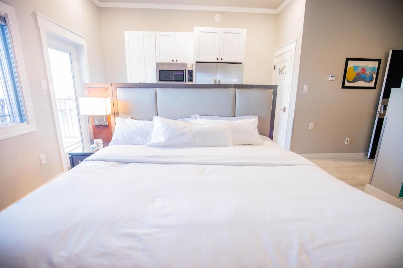 | River Sirens Hotel