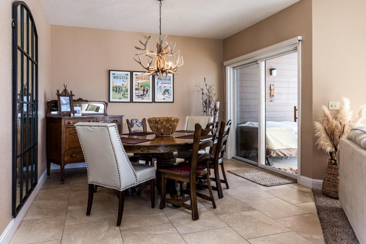 Lakefront Two-Bedroom Lakeside Suite Condo at Lodge at Whitefish Lake