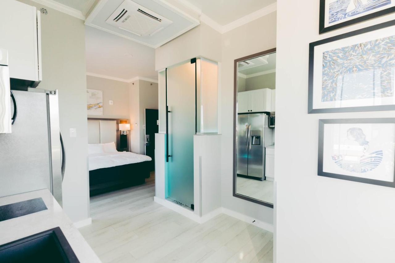 | River Sirens Hotel