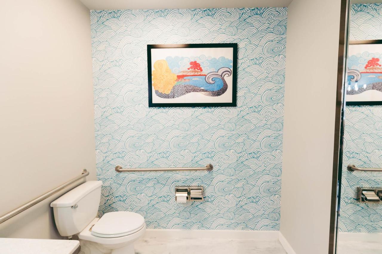 | River Sirens Hotel