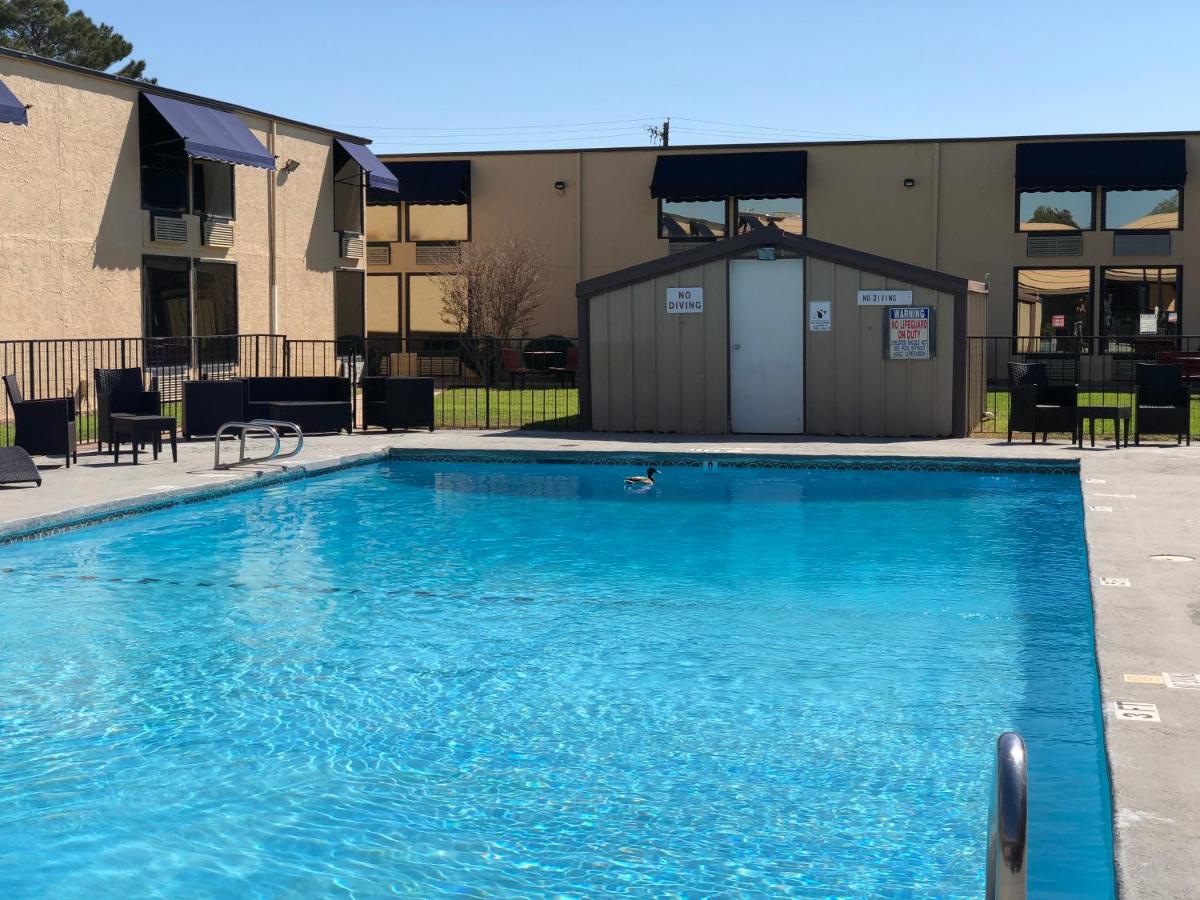  | The Inn and Suites at 34 Fifty