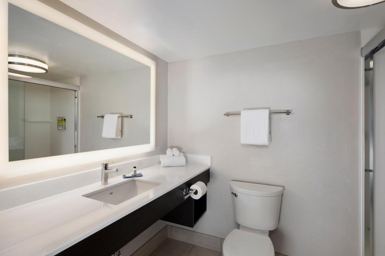 | Holiday Inn Express Middlesboro, an IHG Hotel