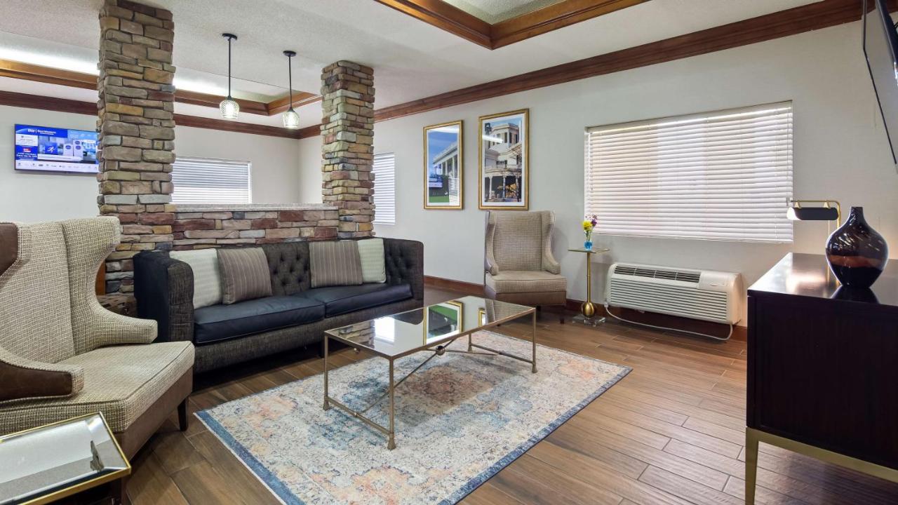 | Best Western Inn & Suites