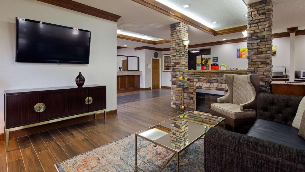 | Best Western Inn & Suites