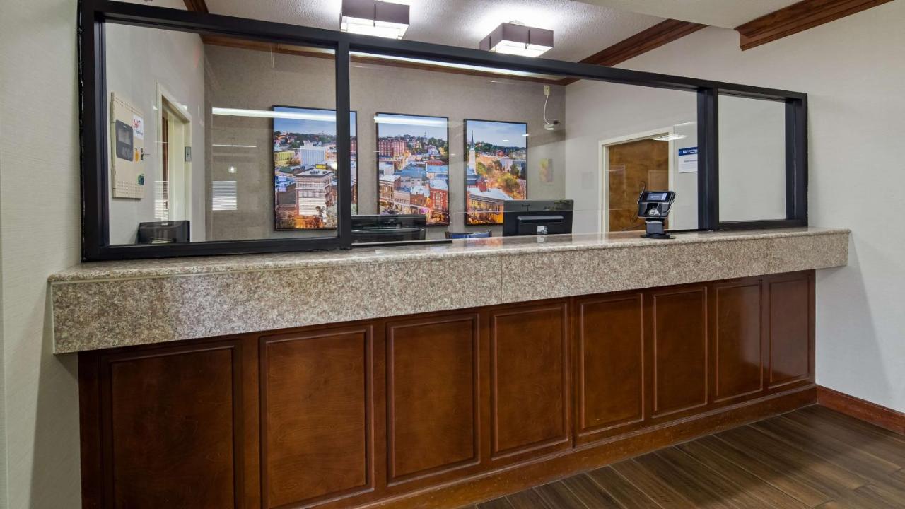 | Best Western Inn & Suites