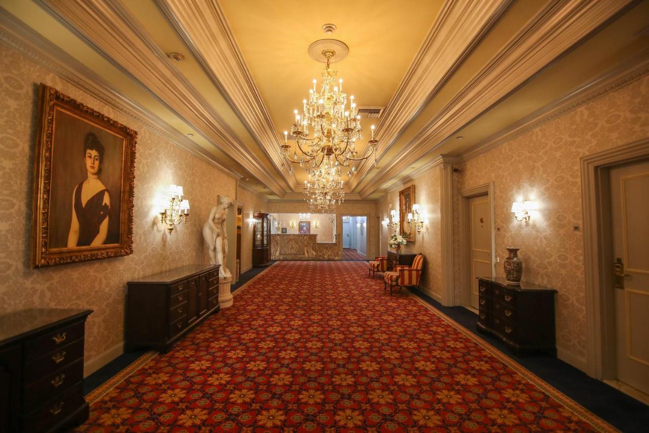 | The Bristol Hotel Campbell San Jose