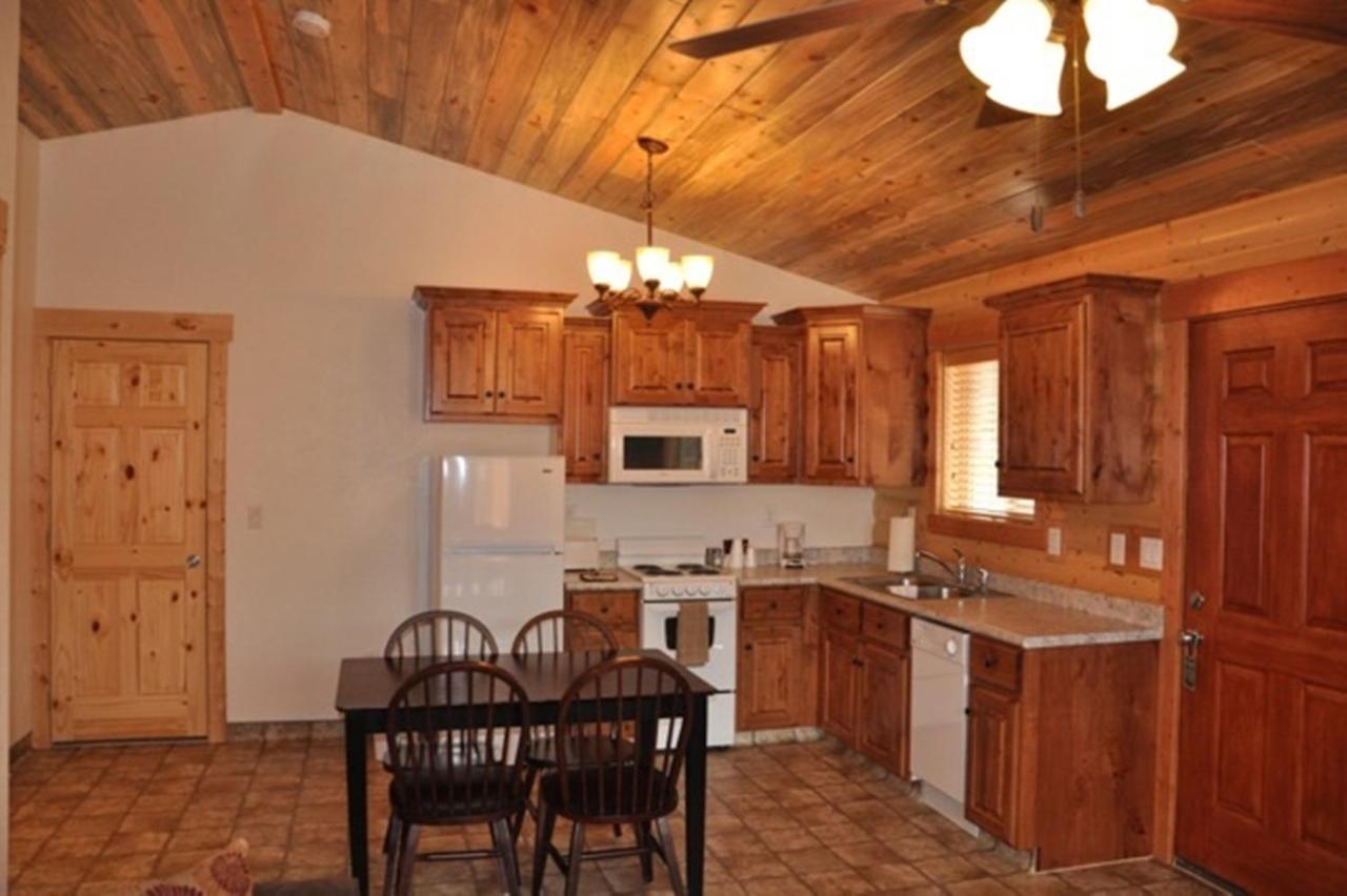 | Bryce Country Cabins