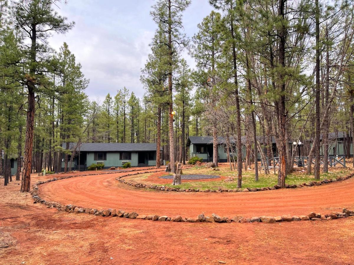 | Buck Springs Resort