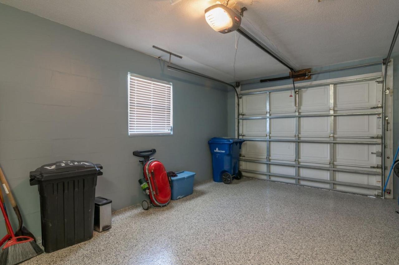  | NEW Completely remodeled villa with beach and heated pool access