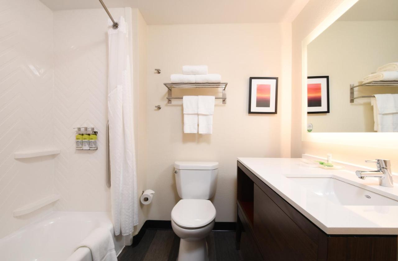 | Holiday Inn Fredericksburg - Conference Center, an IHG Hotel
