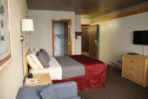 Room #29663420 at Rocker Inn