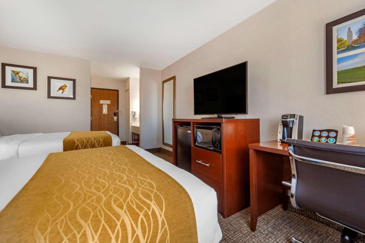 Deluxe Queen Room with Two Queen Beds - Non-Smoking at Comfort Inn Grand Island North