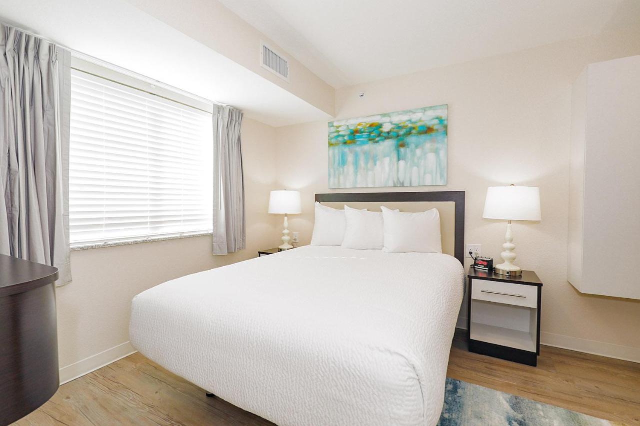 Suite at Parks Residential -Richardson