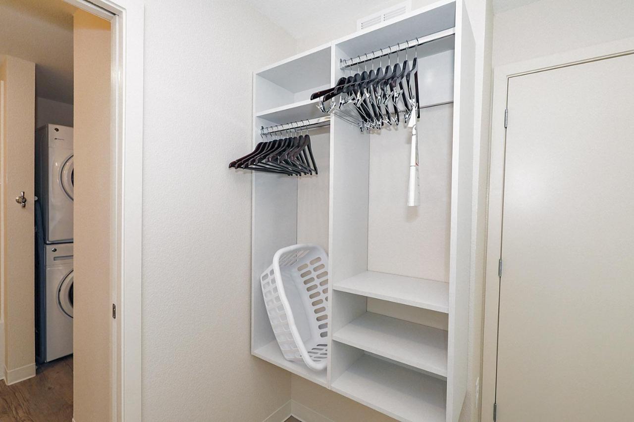 Two-Bedroom Suite at Parks Residential -Richardson
