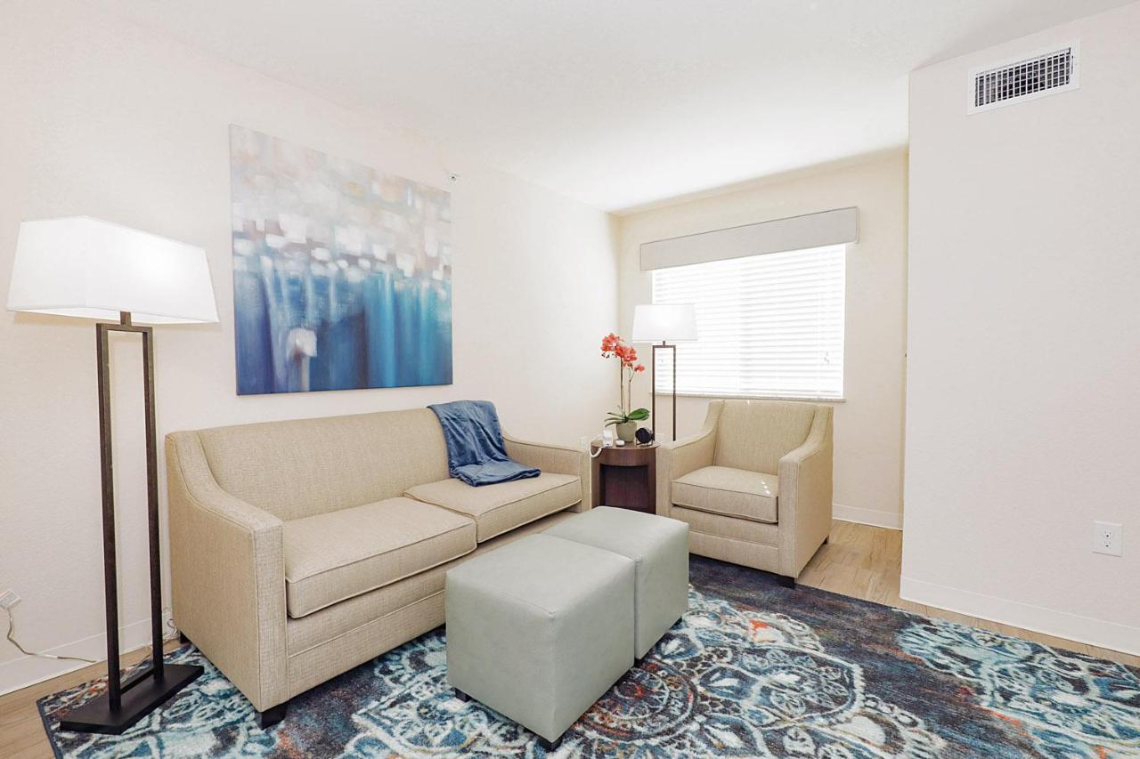 Suite at Parks Residential -Richardson