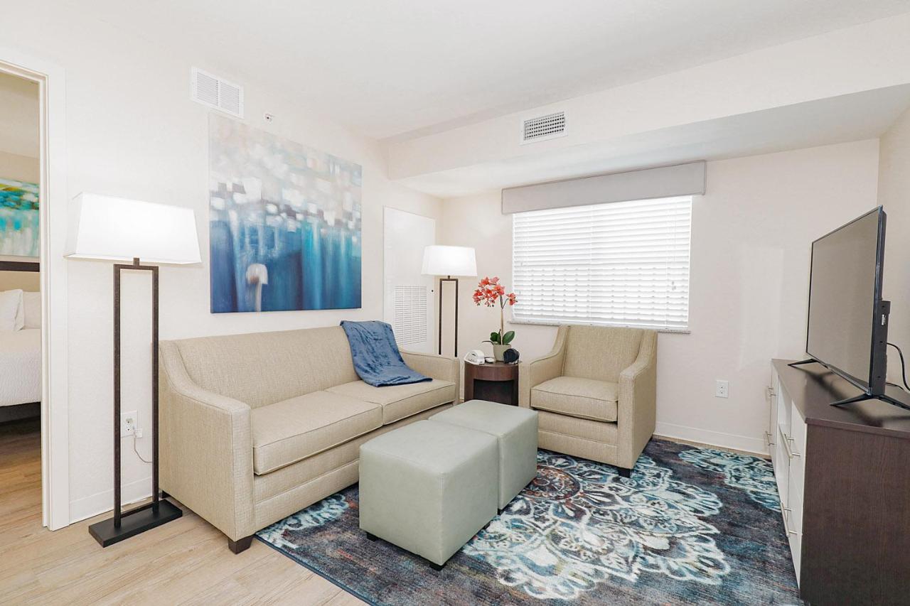 Two-Bedroom Suite at Parks Residential -Richardson