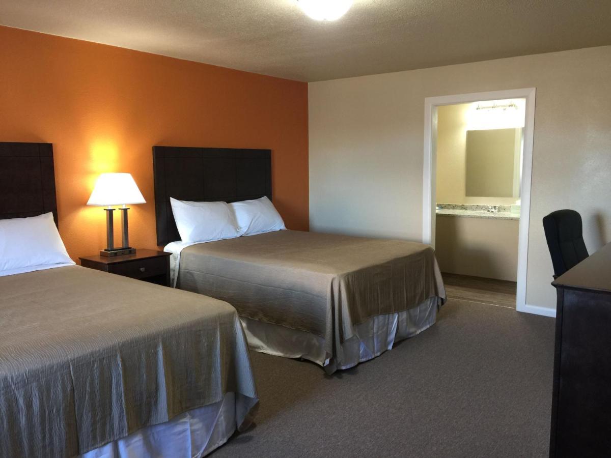  | Downtown Motel Woodward