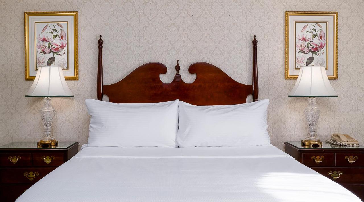 | The Bristol Hotel Campbell San Jose