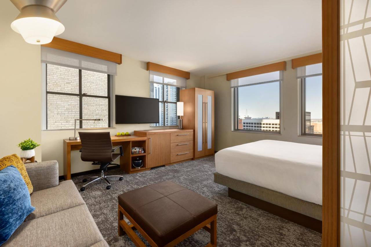 Superior King Room at Hyatt Place Houston Downtown