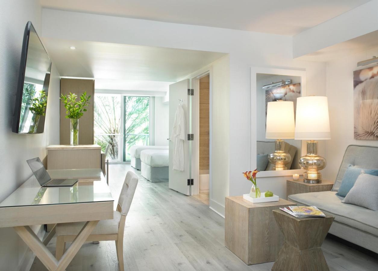 | Grand Beach Hotel Surfside West