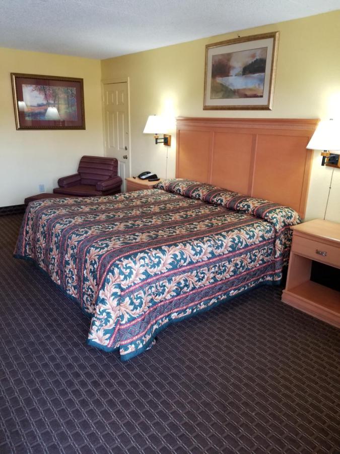 | Hermitage Inn