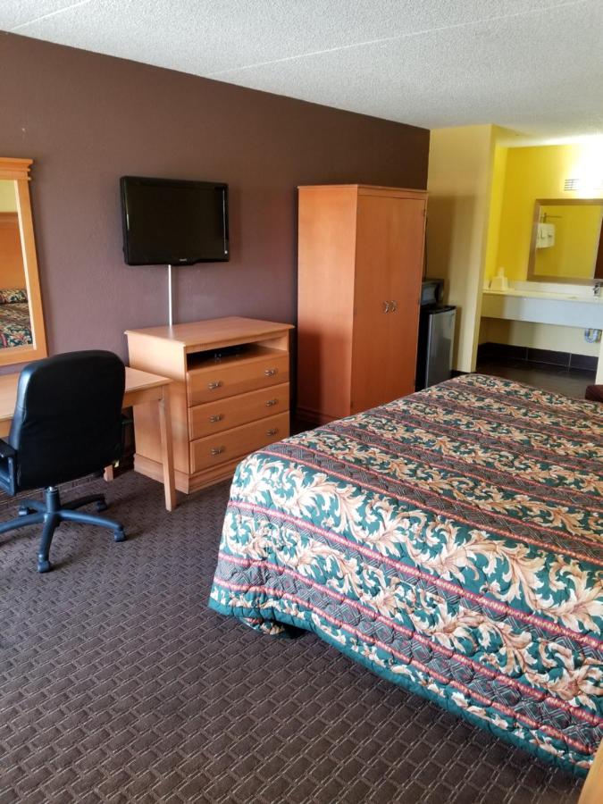 | Hermitage Inn