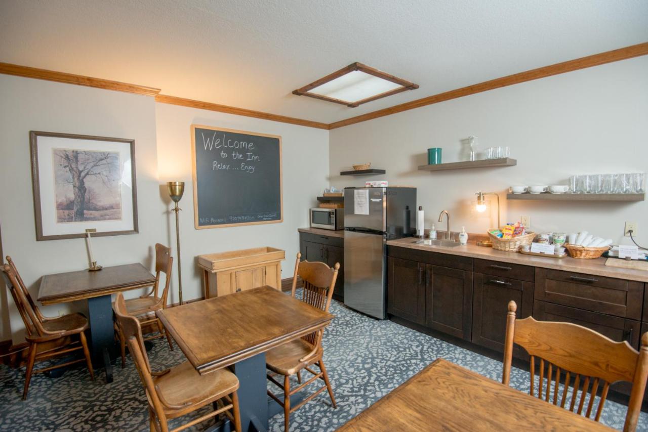 | Inn at Cedar Crossing