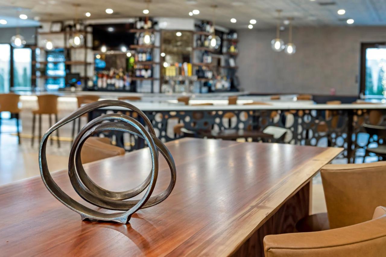 | Cambria Hotel Detroit-Shelby Township