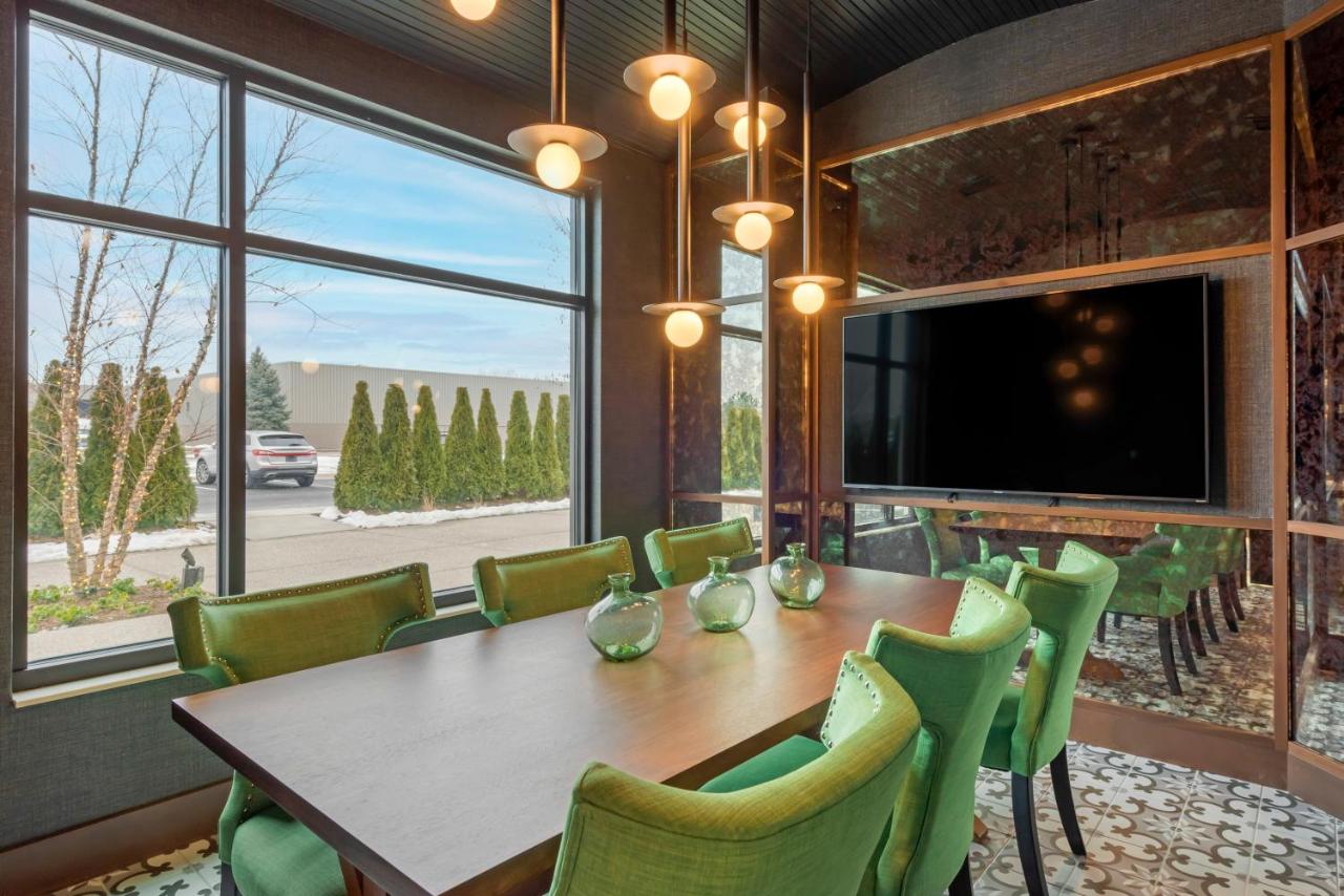 | Cambria Hotel Detroit-Shelby Township