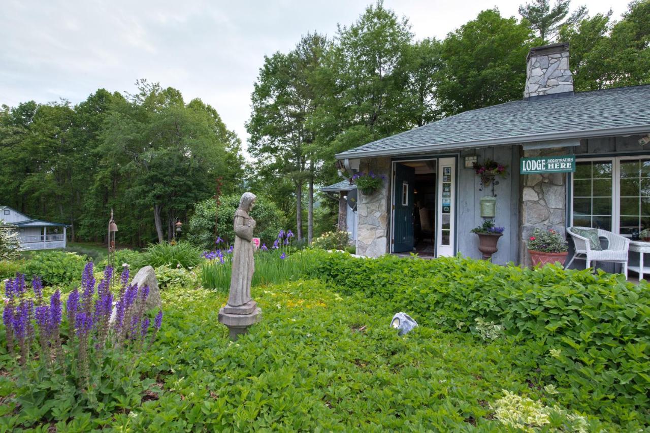 | Linville Falls Lodge & Cottages