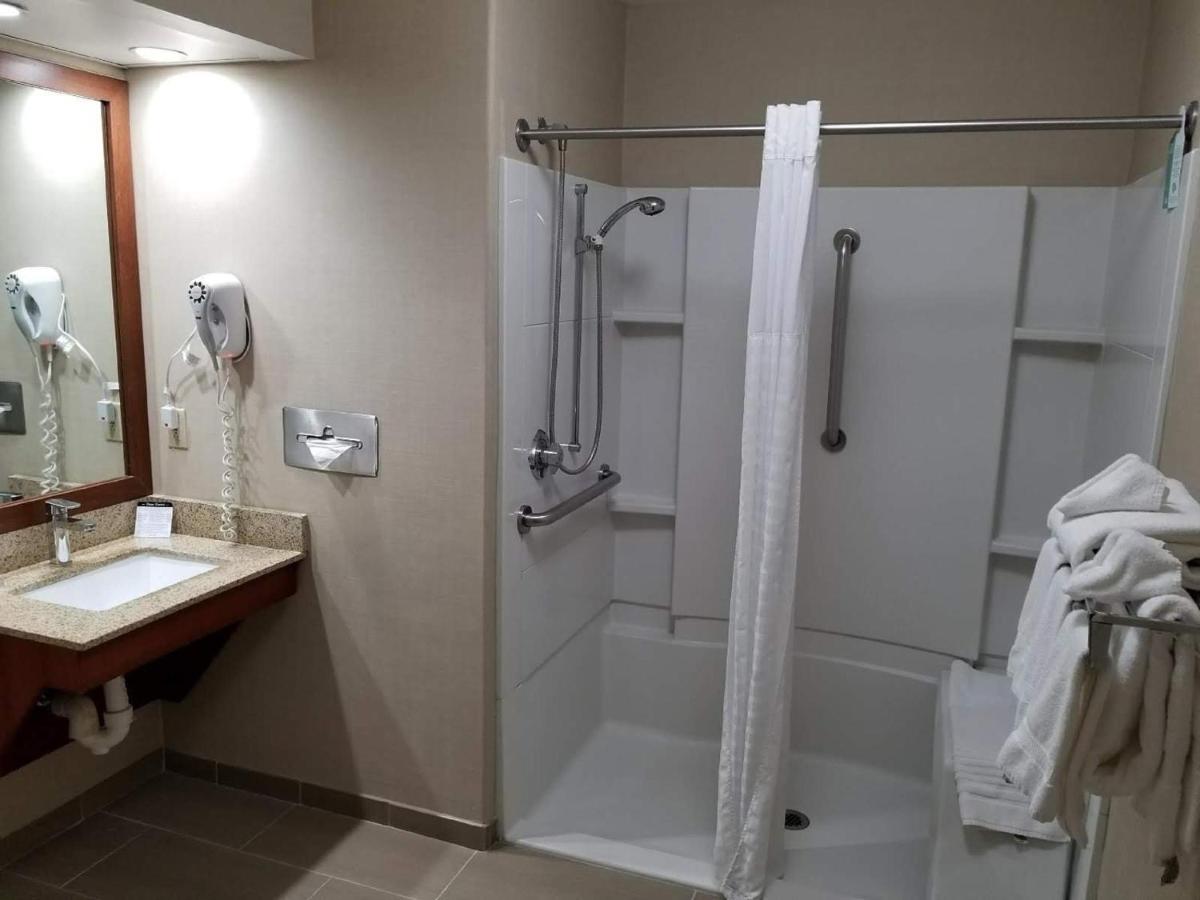  | SureStay Plus Hotel by Best Western Erie Presque Isle
