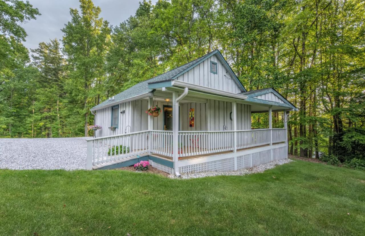 | Linville Falls Lodge & Cottages