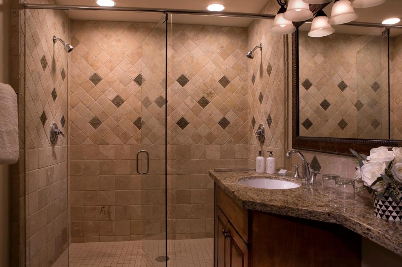 Junior Suite at Teton Mountain Lodge and Spa