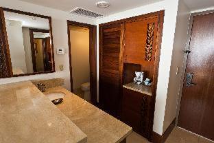 Room #7858195 at Royal Lahaina Resort & Bungalows
