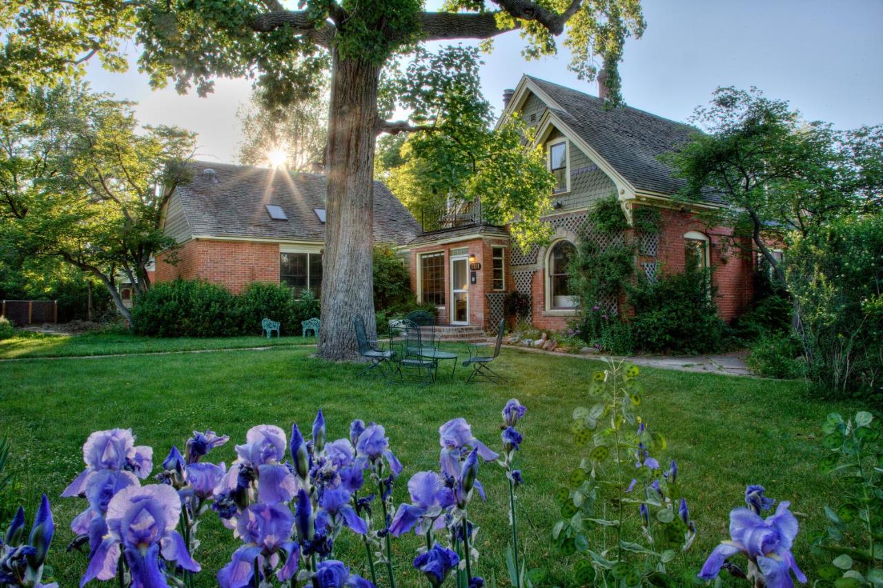 | Boulder Guest House