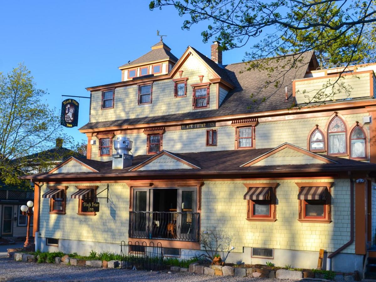 | Black Friar Inn and Pub