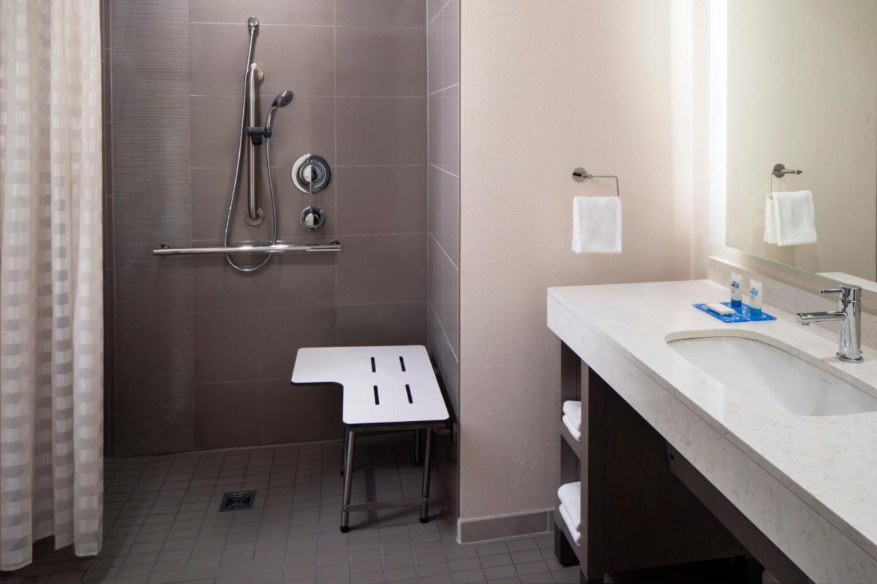 King Room with Roll-In Shower - Disability Access at Hyatt House Tallahassee Capitol – University