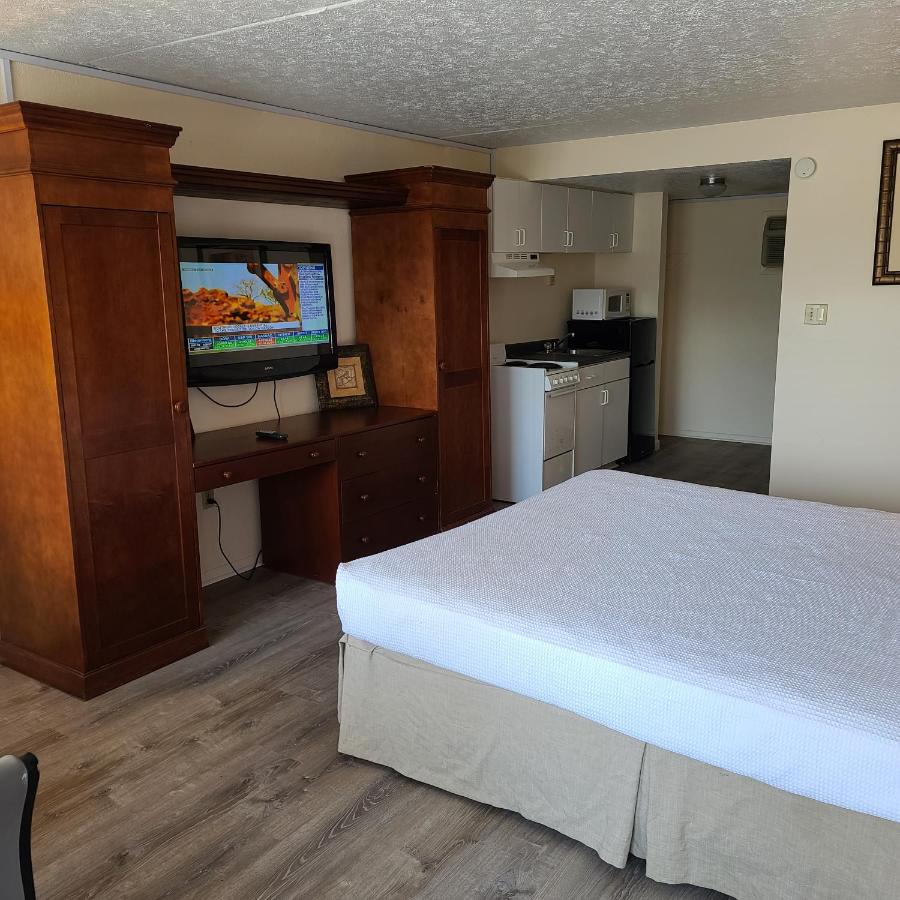 | Twilight Surf Hotel Ocean Front