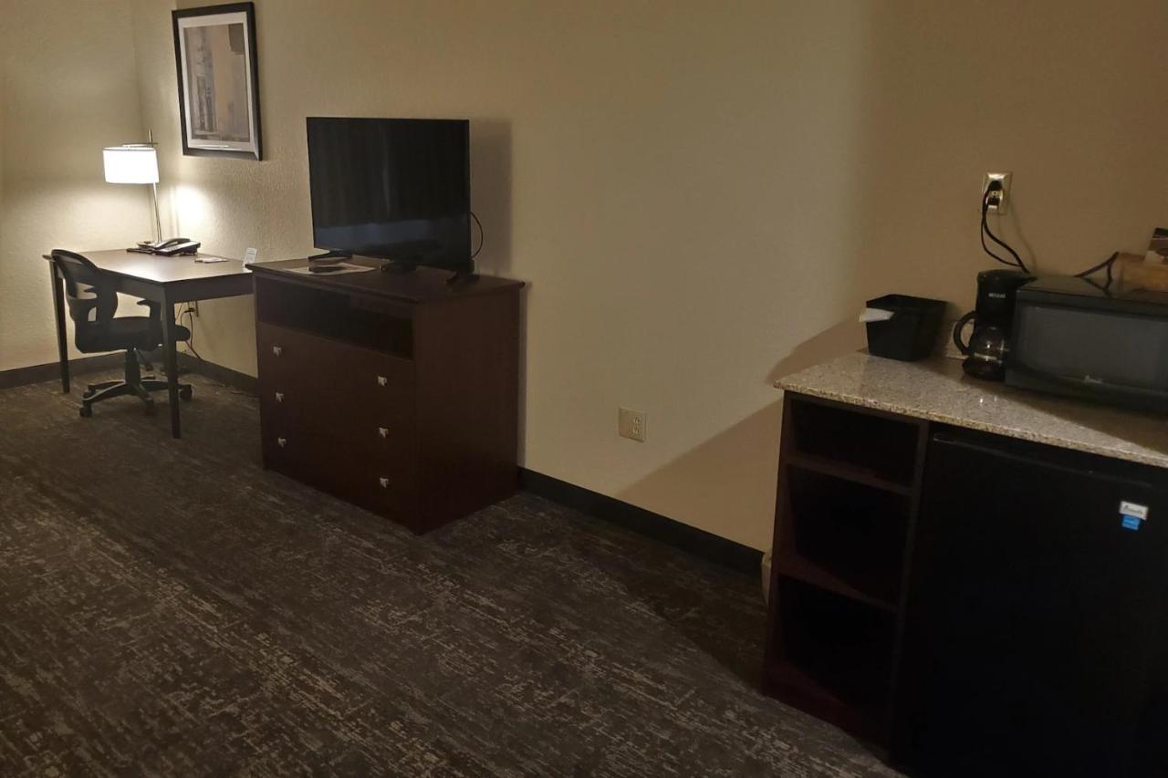 Standard Room with Two Queen Beds - Disability Access - Non-Smoking at Cobblestone Suites Oshkosh