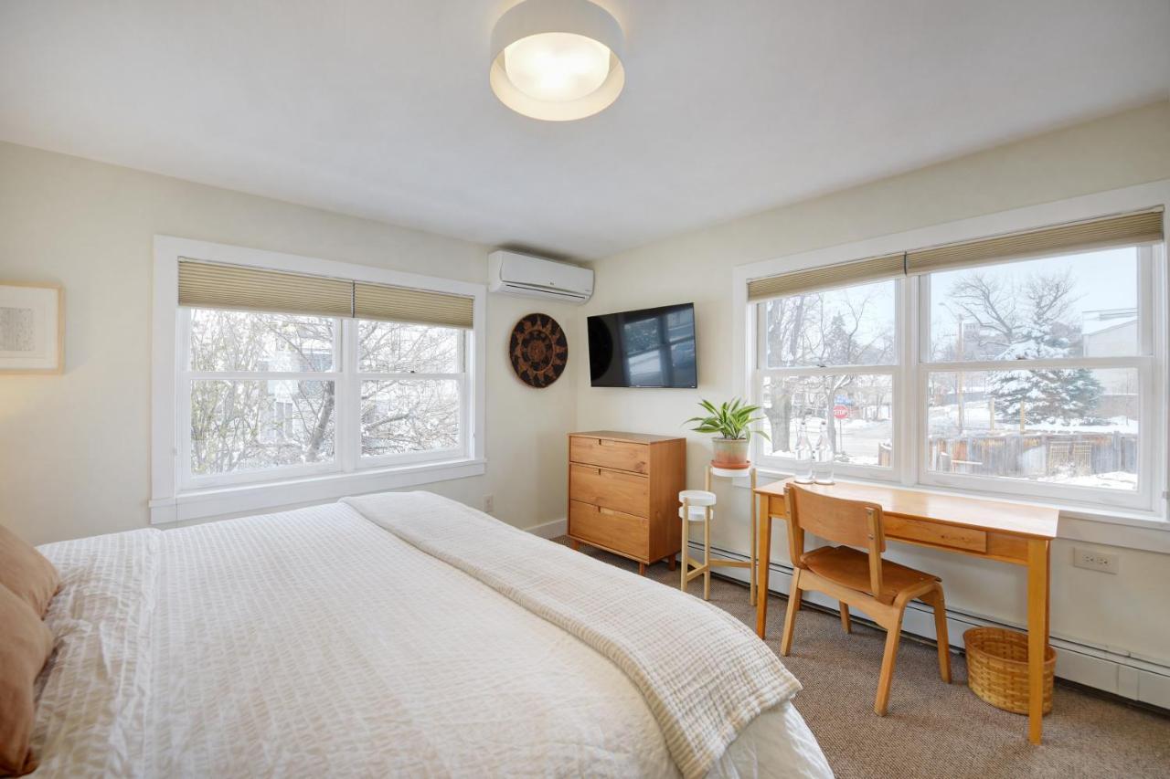 | Boulder Guest House