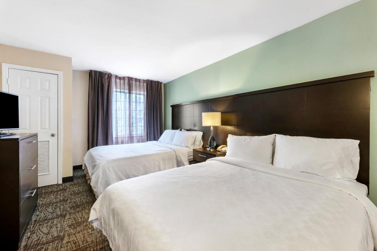 | Staybridge Suites-Philadelphia/Mount Laurel, an IHG Hotel