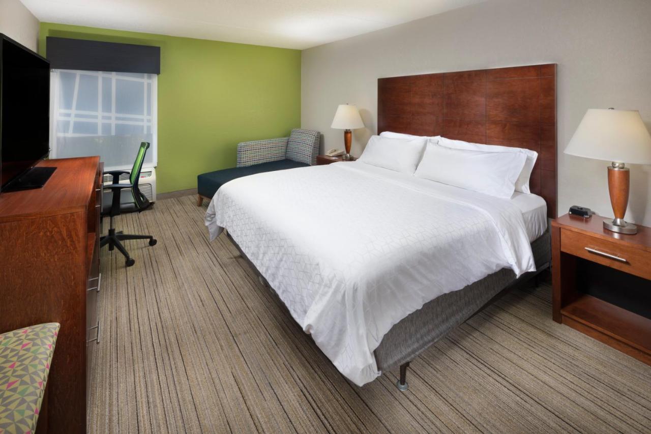 | Holiday Inn Express Middlesboro, an IHG Hotel