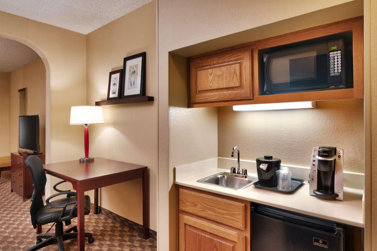 King Suite with Sofa Bed at Best Western Downtown Phoenix